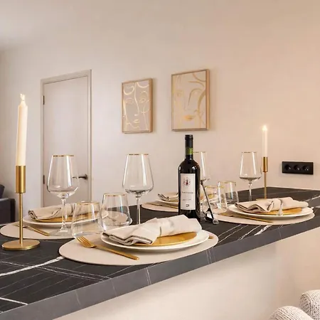 Gare Montparnasse - Premium Family Flat For 5, 2br Appartement Paris