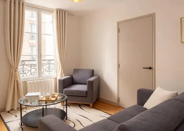 Gare Montparnasse - Premium Family Flat For 5, 2br Paris