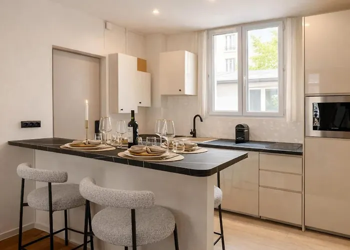Gare Montparnasse - Premium Family Flat For 5, 2br Paris